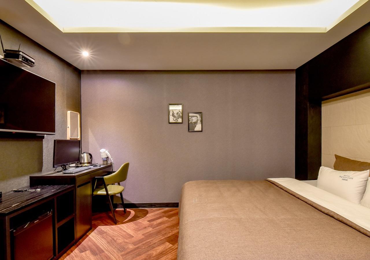French Code Hotel Changwon Dış mekan fotoğraf